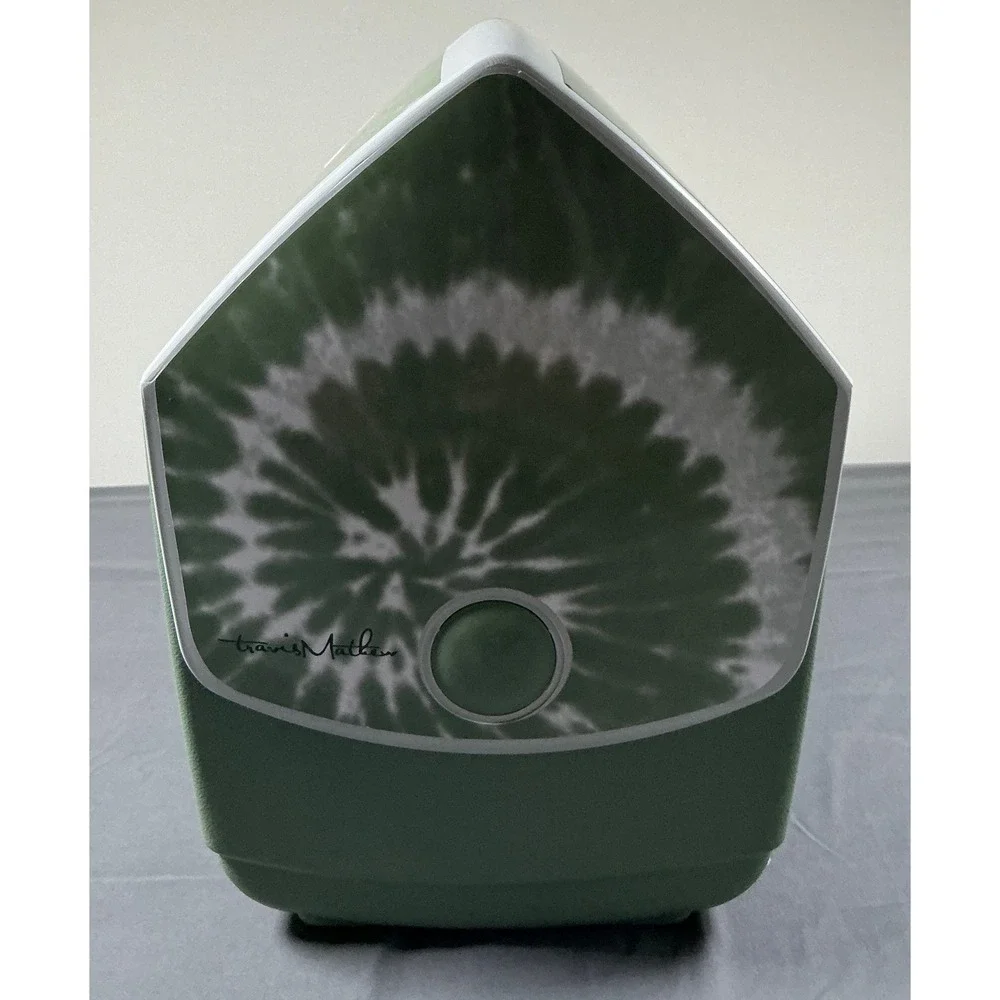 Igloo TravisMathew The 7s Club Playmate Elite Cooler Green Tie Dye 16 Qt